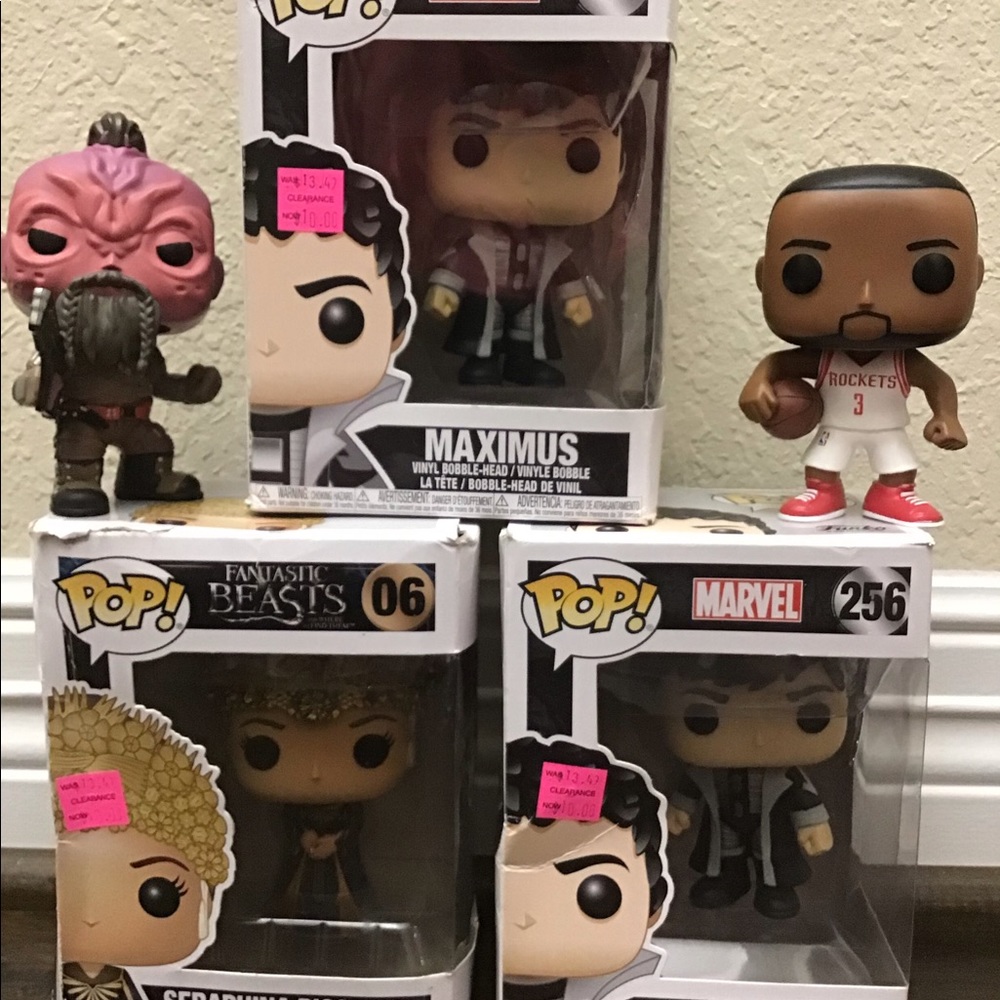 Lot of (5) Funko Pop nba rockets Paul Maximus seraphina taser face marvel
